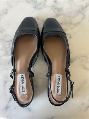 Steve Madden Black Patent Leather Slingback Flats